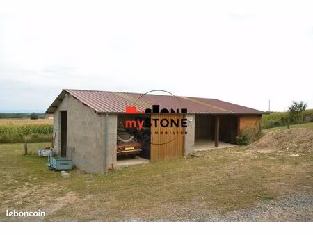 parking/box 1 pièce 29 m²