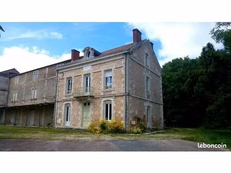 maison 6 pièces 153 m²