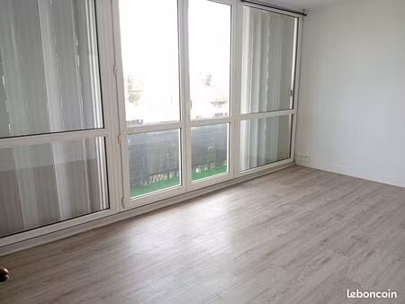 direct proprietaire loue appt t3 pour 470 hc