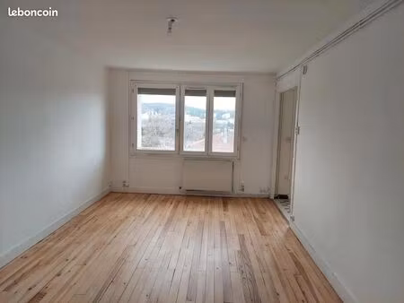 appartement 3 pièces 55 m²