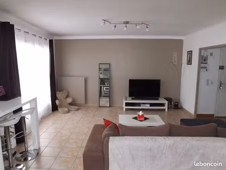 appartement 3 pièces 66 m²