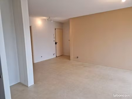 appartement 2 pièces 55 m²