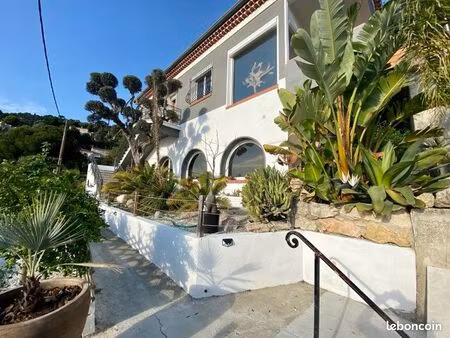 vente maison néo provençale