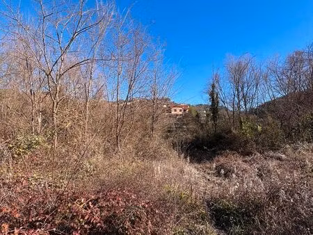 terrain 585 m² tourrette-levens
