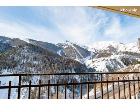 studio 1 pièce 26 m²