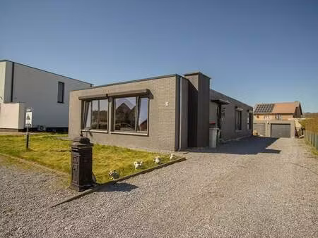 maison à vendre à lanklaar € 325.000 (ll76h) - vastgoed lumaro lanklaar | zimmo