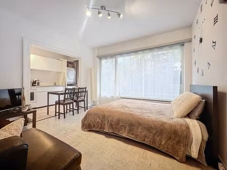 appartement à louer à auderghem € 780 (ll6d6) - we invest bruxelles-est | zimmo