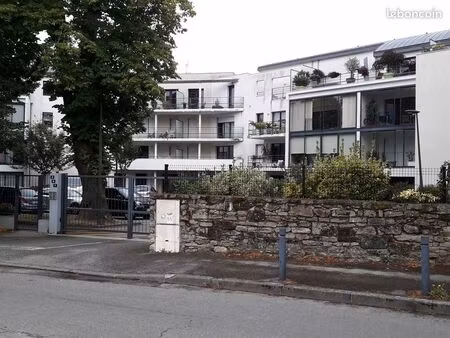 appartement sécurisé avec parking