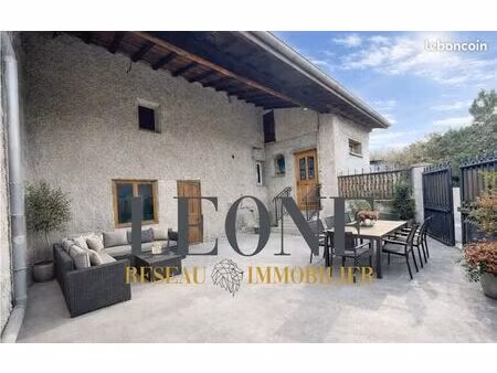 maison 5 pièces 131 m²