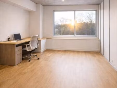 local neuf climatisé / lecannet