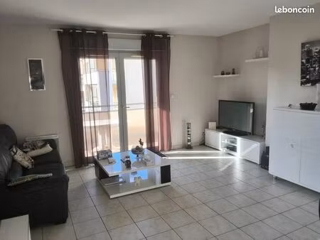 appartement- 3 pièces - 66m2