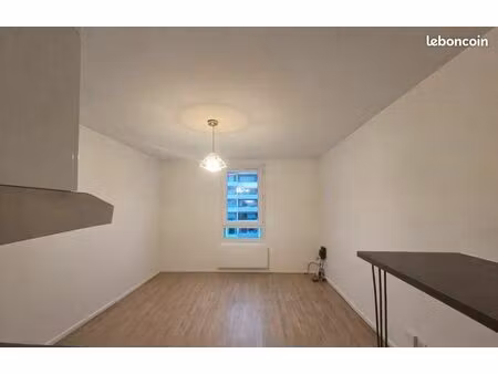 studio 22 m2 avec parking