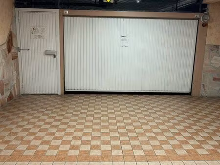 place de parking mécanisé à louer