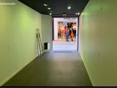 local commercial rue meynadier