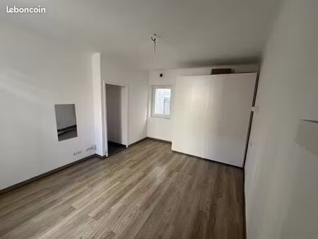 appartement 1 pièce 28 m²