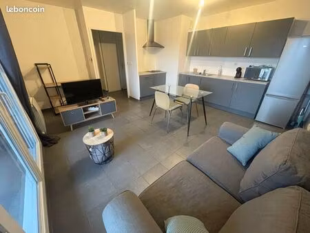 t2 meuble avec piscine