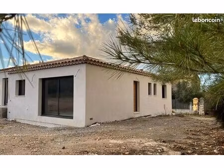 maison charleval 3 pièce(s) 80m2