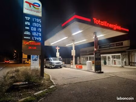 fond de commerce station d'essence totalenergies