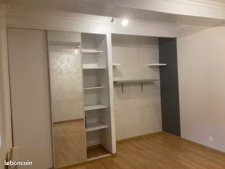 local commercial à louer