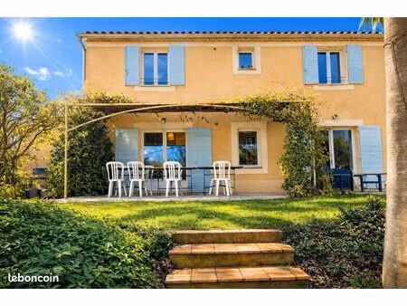 charmante maison avec piscine et vue sainte victoire aix nord proche centre ville