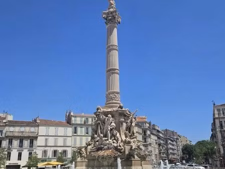 loue bureau place castellane 500