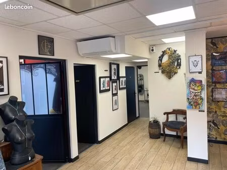 local commercial 90 m²