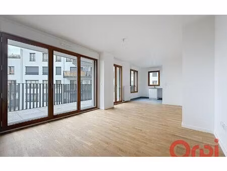 location appartement  66.56 m² t-3 à châtenay-malabry  1 385 €