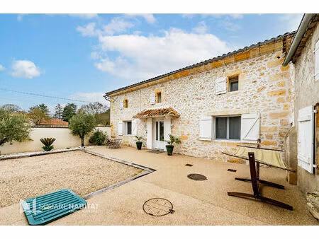 maison entre deux mers. 6 pièce(s) 135 m2