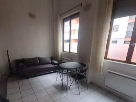 location appartement 1 pièce 35 m² à lyon 2 (69002)