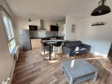 location appartement 4 pièces 81 m² à nancy (54000)