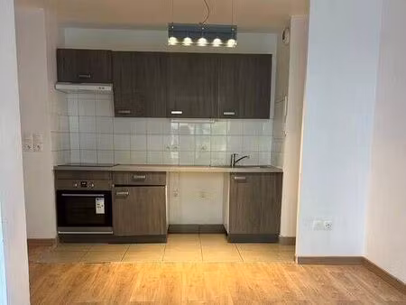 location appartement 2 pièces 38 m² à pantin (93500)