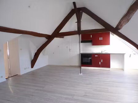 location appartement 3 pièces  38.65m²  saint