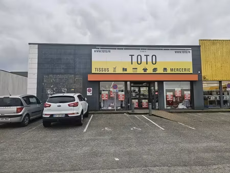 local commercial a louer