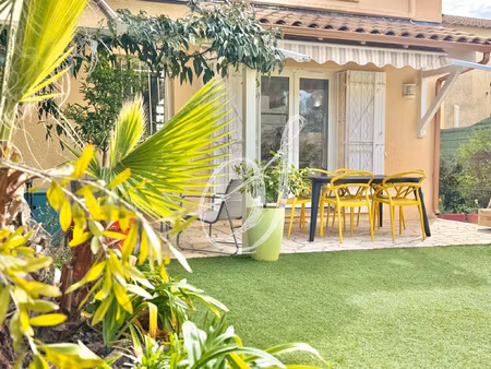 maison de type 7  5 chambres & 1 bureau avec jardin & piscin