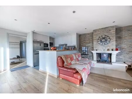 appartement 3 pièces 94 m²