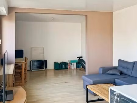 appartement 3 pièces 93 m²