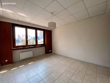 studio 1 pièce 19 m²