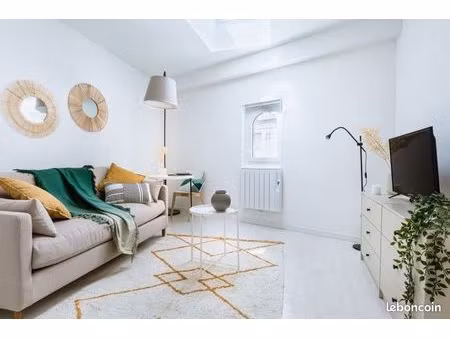 studio 1 pièce 19 m²