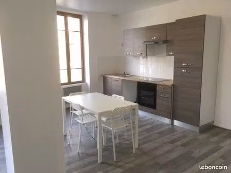 agréable t2 duplex de 69m2