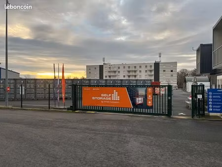 garage/box 6 m² saran