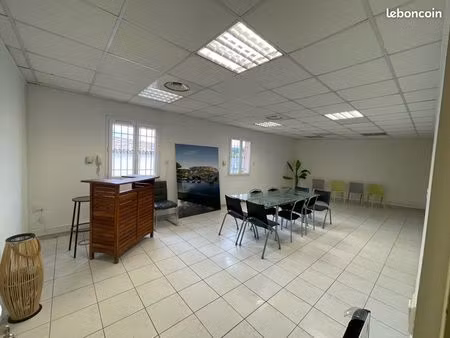 bureaux 77 50m2 saint cannat