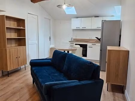 appartement t3 meublé 52 m² – centre de bagnols – 700 cc