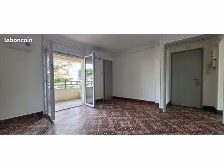 appartement 3 pièces 54 m²