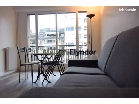 studio 1 pièce 31 m²