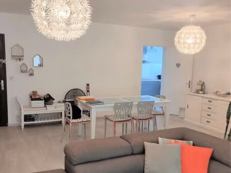 appartement 4 pièces 104 m²