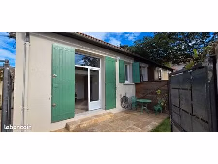 a louer meublé petite maison 1 chambre avec jardin