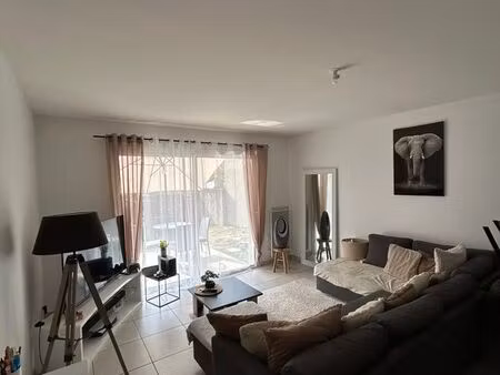 mazamet : maison t3 plain-pied 83m2 : a louer  quartier calme  proche centre-ville