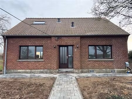 maison 4 façades en pleine campagne