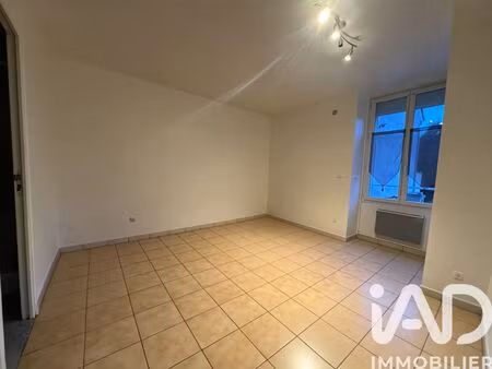 location appartement 1 pièce 29 m² à presles-en-brie (77220)