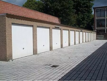 garage à louer à izegem € 70 (ll7bs) - rovac immobilien | zimmo